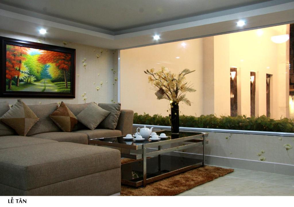 Hoa Bảo Khách sạn