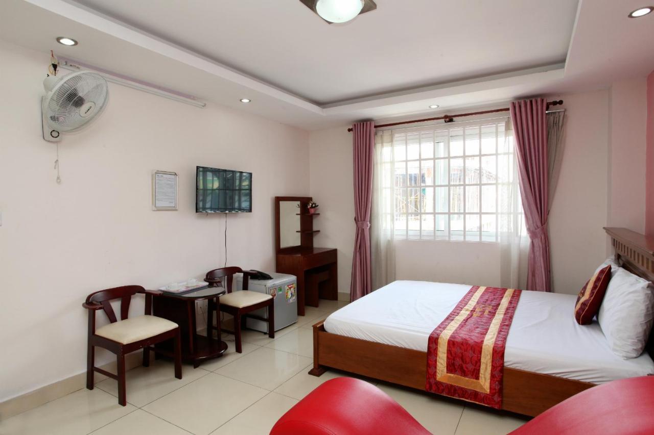 Khách sạn Hoa Bảo