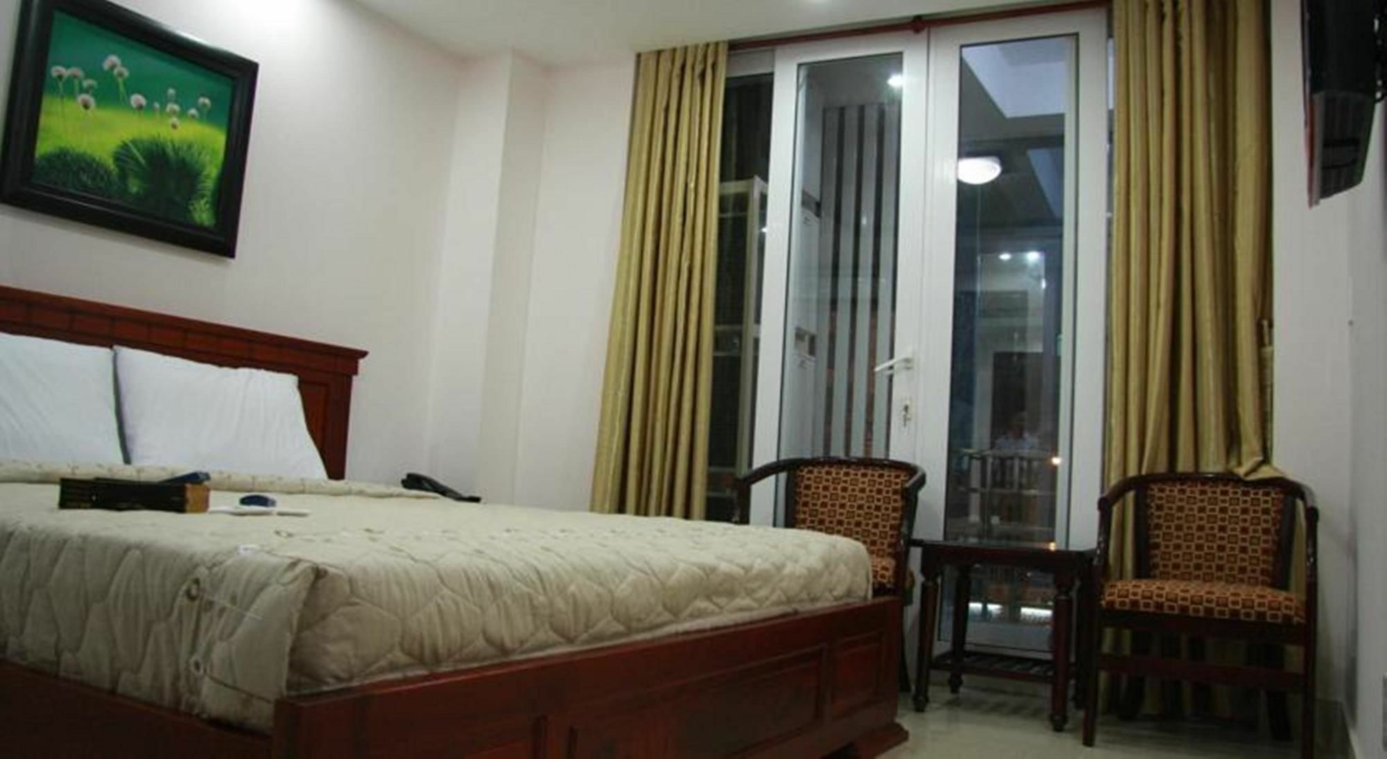 Khách sạn Hoa Bảo